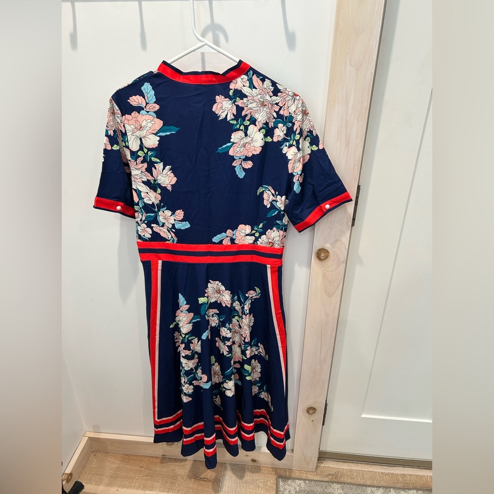 Lai Meng Five Cats Floral Navy and Red Dress Size 8 - Picture 7 of 10